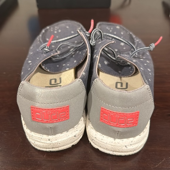 Hey Dude Shoes - Picture 2 of 5